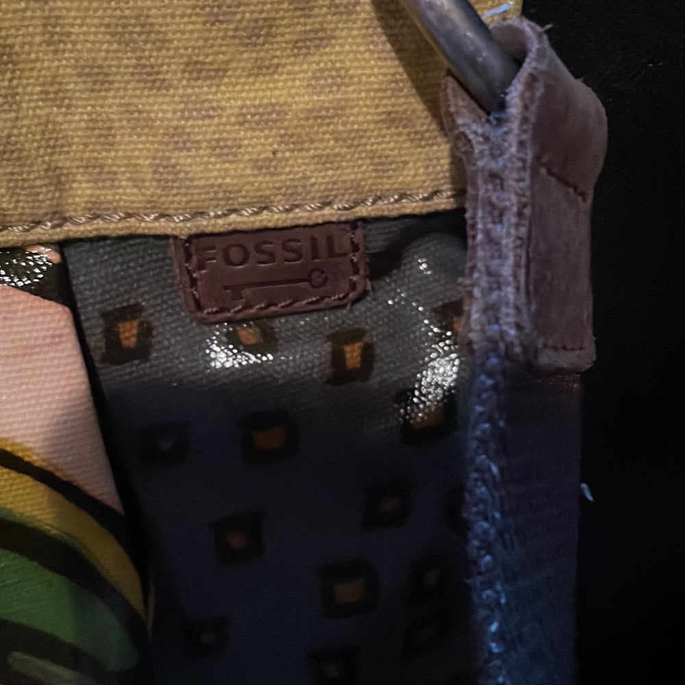 Fossil Key-Per Crossbody Canvas/Patent Leather. M… - image 3